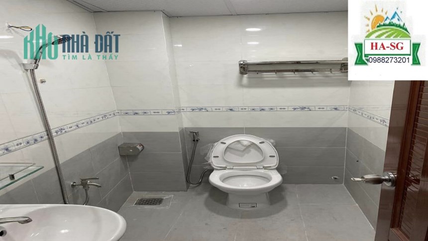 CẦN BÁN GẤP NHÀ 2 TẦNG 2 PHÒNG NGỦ NGAY CHỢ PHƯỚC LONG B, QUẬN 9_ 53 m2(5 x 11)_SHR