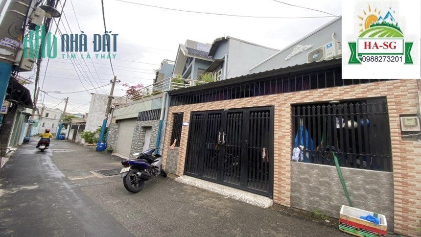 CẦN BÁN GẤP NHÀ 2 TẦNG 2 PHÒNG NGỦ NGAY CHỢ PHƯỚC LONG B, QUẬN 9_ 53 m2(5 x 11)_SHR