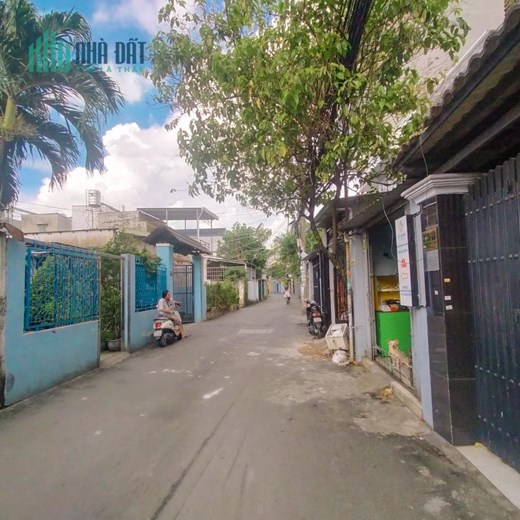 GIÁ CHỈ 4.3 TỶ GẦN KHU VIP CITYLAND  - VÀI BƯỚC CHÂN RA HẺM XE TẢI THÔNG