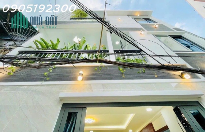 5,5 TỶ NHÀ ĐẸP, MỚI, TẶNG FULL NỘI THẤT Ở BÌNH THẠNH, 5PN-6WC-48M2 , 3 TẦNG ,