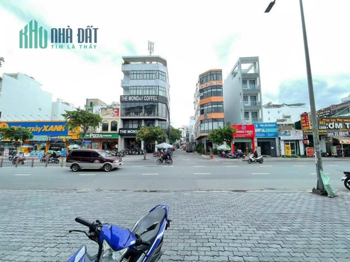 29 tỷ TL! Bán Siêu Phẩm Góc 2MT Phan Văn Trị - City Land-Emart: 4x25, Hầm + 5T, HĐT: 110tr