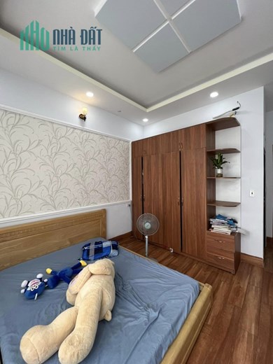 Giảm sâu 1 tỷ 400, nhà HXH Cách Mạng Tháng 8, ngang 6m hiếm có, kinh doanh đỉnh