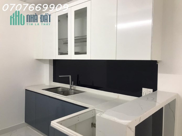 Bán nhà giữa đường Hoàng Diệu 2 và đường Linh Trung  - Linh Trung - Thủ Đức 93m2 chỉ 5