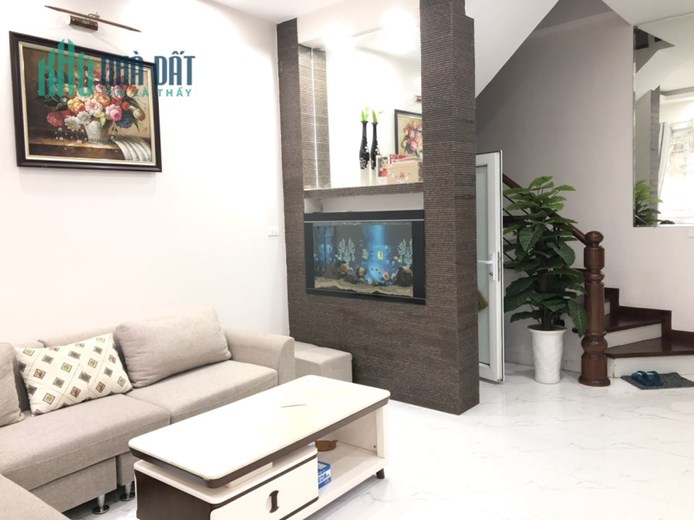 Bán nhà xây mới siêu đẹp Thụy Khuê, Trích Sài Tây Hồ dt 38 m2 x 5 t mới giá 4,5 tỷ