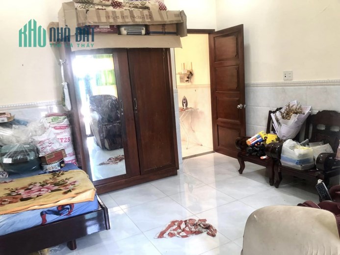 Kẹt bank, chủ bán gấp nhà HXH Phạm Văn Hai, 4 tầng, 11 phòng cho thuê, gần mặt tiền