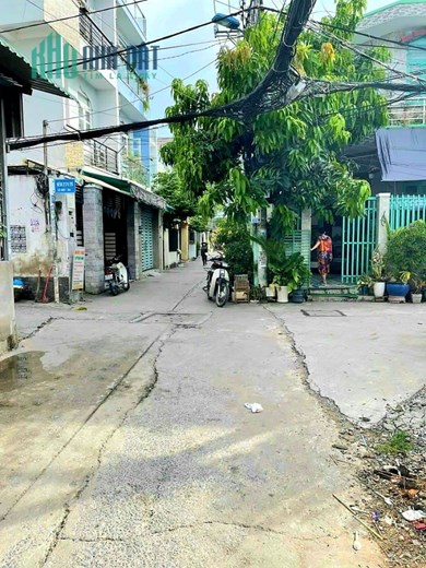 Bán đất 2174 Huỳnh Tấn Phát, 4x20m, giá 3.7 tỷ