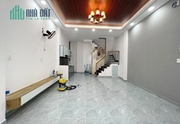 Nhà 4 tầng nở hậu đường Nguyễn Thị Tần P2Q8. Giá 6,4 tỷ TL