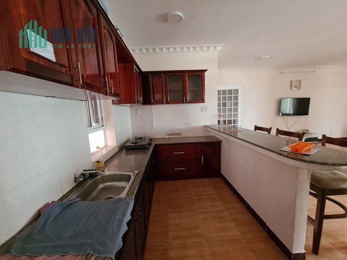 CĂN HỘ LỚN 3 PN, 120M2 NỘI THẤT ĐẦY ĐỦ CẦN CHO THUÊ DÀI HẠN