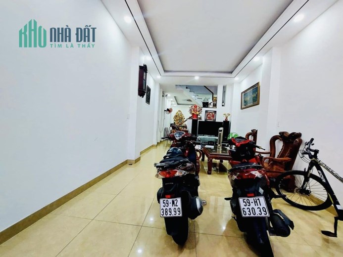 Bán Nhà Lê Thúc Hoạch,Tân Phú, Hẻm Thông 8m, Nhà 2 Tầng 80m2 Nhà Mới Ở Ngay.