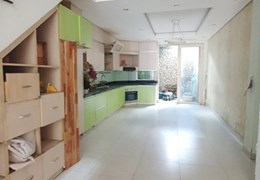Nhà thuê 4 Tầng Mặt tiền NB Cao Lỗ P4Q8 - Giá : 25 Triệu