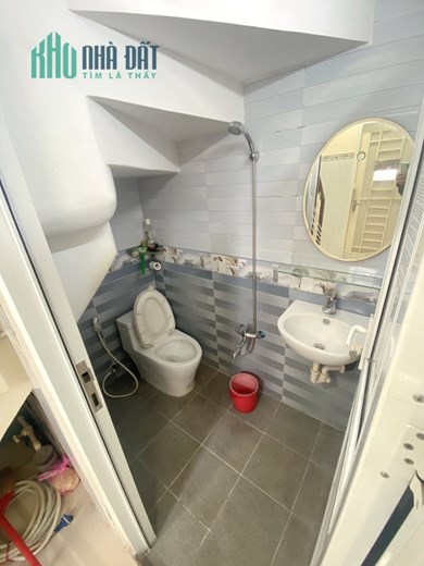 Nhà bán 3 mặt hẻm ô tô 109 Dương Bá Trạc 3 tầng P1 Q8 giá 7.9tỷ