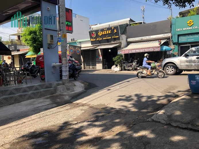 Nhà ngộp Mặt tiền Đường 35 (lô góc), Linh Đông Thủ Đức DT 75 m2 (7,5x15m2) Chỉ 8,x Tỷ