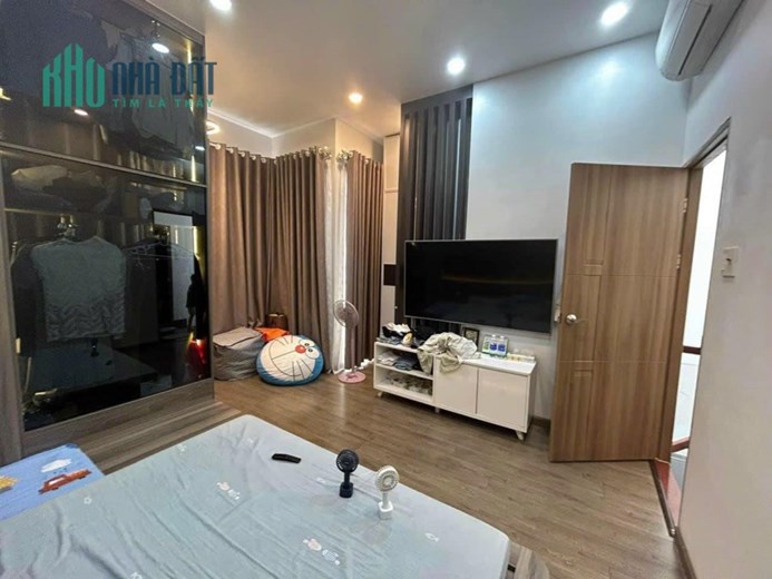BÁN NHÀ HẺM XE HƠI LÂM VĂN BỀN, QUẬN 7, 80M2, 3 TẦNG, GIÁ CHỈ 6 TỶ 6 TL CHÍNH CHỦ