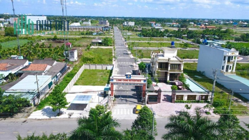 Bán đất KDC Long Cang Residence Đường 833B, Nền C 45 trục chính. giảm 600tr