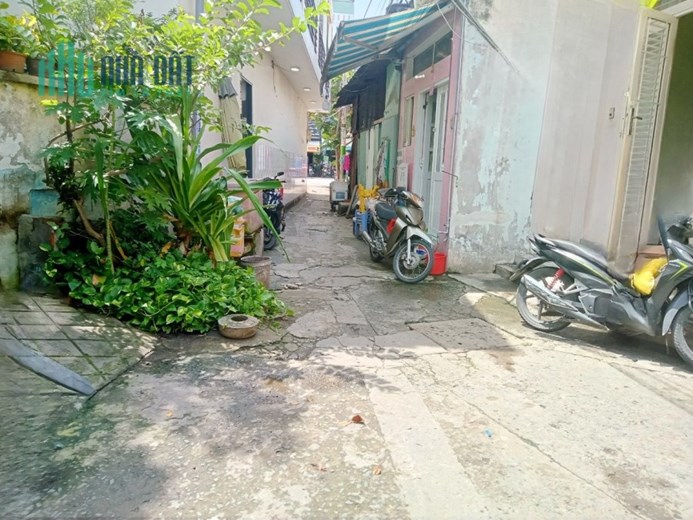 Nhà bán trệt, lầu - 48,8m2 (nở hậu 8,7m)- giá 3tỷ3 sát Mt Hưng Phú P9Q8