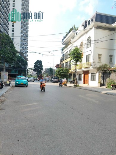 💥 BÁN NHÀ MẶT PHỐ VIP XUÂN DIỆU, TÂY HỒ, 69M2 5T MT 5.5M, CHỈ 39.5 TỶ 💥