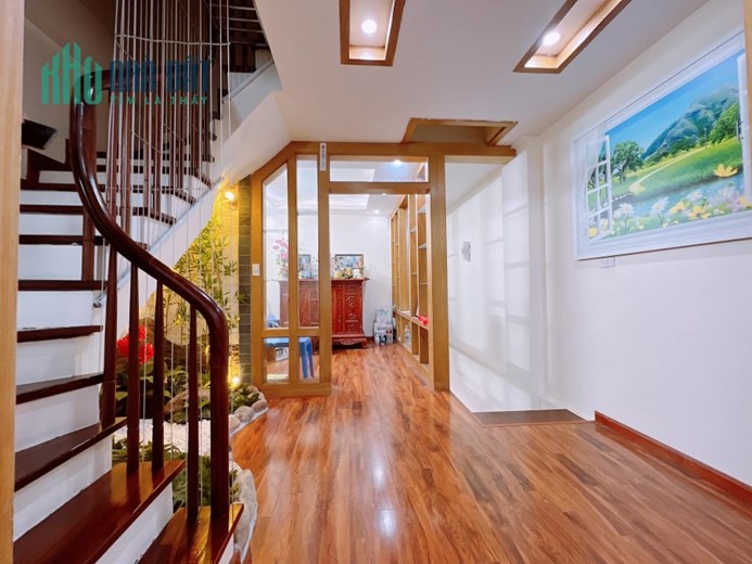 SIÊU SIÊU HIẾM! NGUYỄN QUÝ ĐỨC - NGUYỄN TRÃI - THANH XUÂN - Ô TÔ - 47m2 NHÀ ĐẸP TẶNG NỘI THẤT CAO