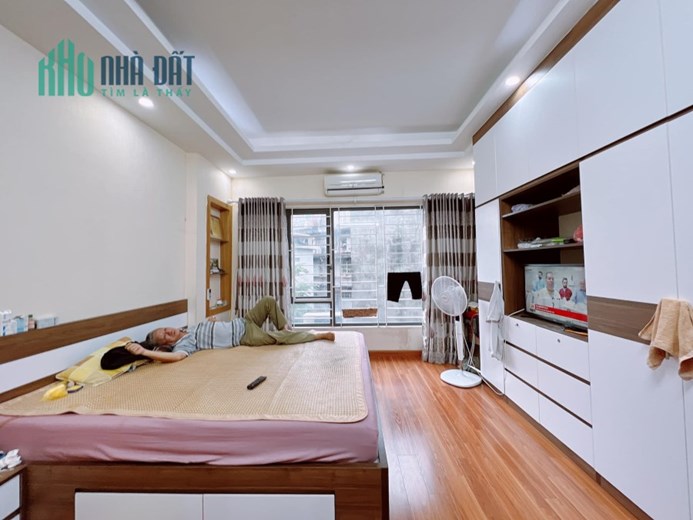 SIÊU SIÊU HIẾM! NGUYỄN QUÝ ĐỨC - NGUYỄN TRÃI - THANH XUÂN - Ô TÔ - 47m2 NHÀ ĐẸP TẶNG NỘI THẤT CAO