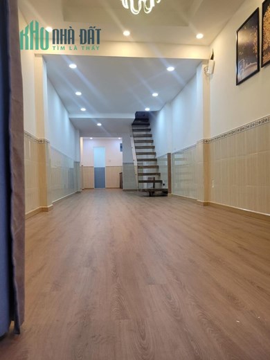 NHÀ XINH TRUNG TÂM Q10 - CHO THUÊ HAY Ở ĐỀU THUẬN TIỆN.