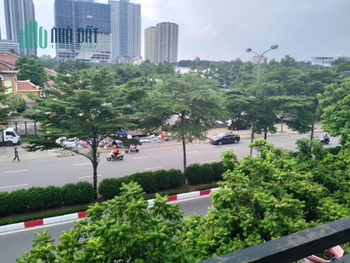 Đào Tấn 56.5m², 5 tầng, MT 10m, giá 16 tỷ Ba Đình. Mua liên hệ: O94lO7l689