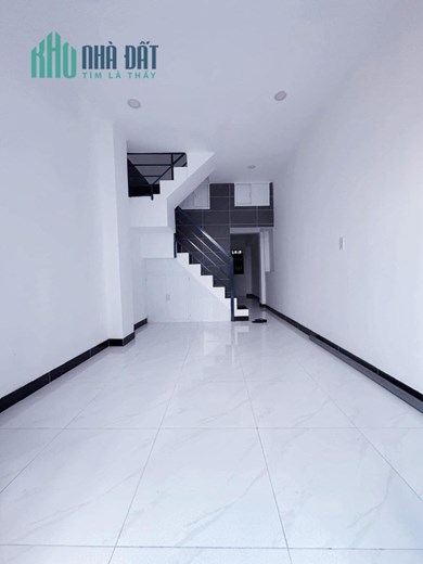NHÀ HẺM BA GÁC QUẬN 1, HỒ HẢO HỚN GIÁ HƠN 3 TỶ