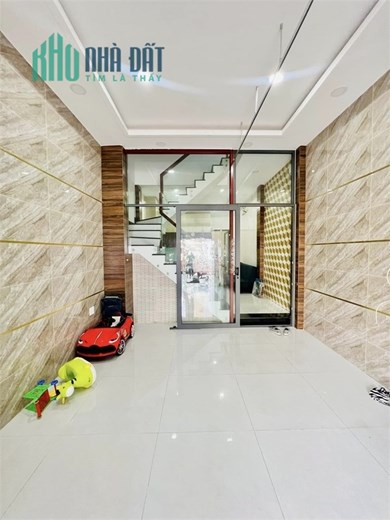 Gấp bán giảm 1 tỷ! Nguyễn Sơn, Tân Phú – HXH, 56m2, 4 tầng, chỉ 6.2 tỷ