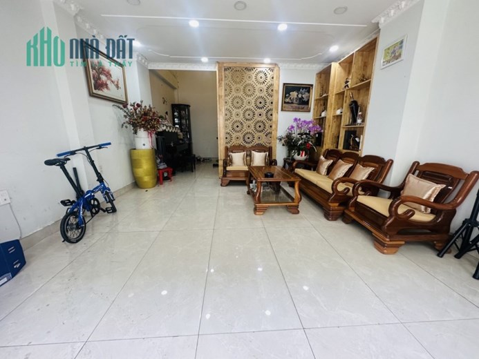 BÌNH THẠNH- phường 1 -  Mặt tiền 5 tấm sổ  A4 -Dt 45 m2 - Chỉ 10,5 thương lượng