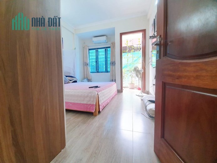 Bán nhà mặt phố Bùi Xương Trạch, nở hậu Siêu đẹp, kinh doanh siêu đỉnh, giá cực hợp lý