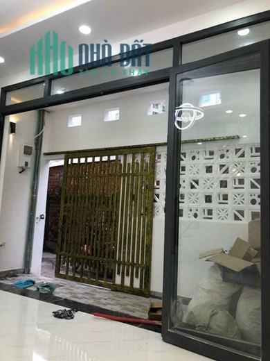 Bán nhà mới đẹp 5x11m Nguyễn hữu Cảnh sát Lanmark81 giá 4.75 tỷ