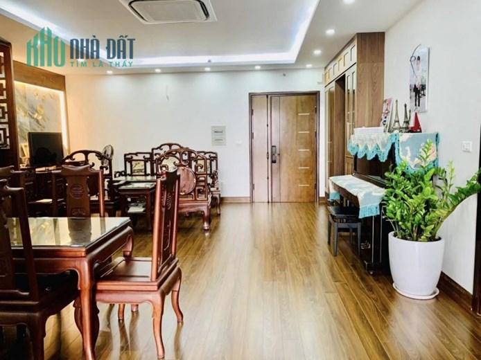 RẺ !! Bán chung cư TRUNG HÒA nhân chính 100m 3PN 4.2 ty LÔ GÓC TẶNG NT view thoáng