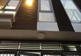 Cho thuê nhà Xuân La , Tây Hồ - 40m X 5T oto 4pn KD VP thông sàn ở ngay spa kho lớp học