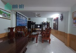 ♥Nhà kiệt Ô tô đậu Đỗ Thúc Tịnh gần Nguyễn Hữu Thọ, 87m2, kiên cố