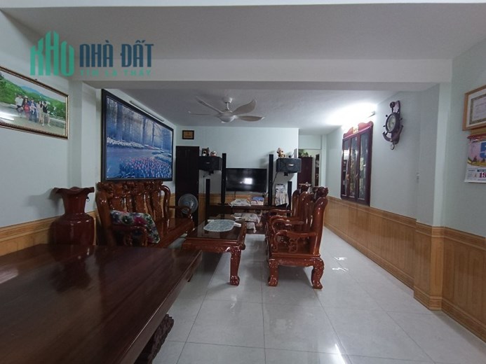♥Nhà kiệt Ô tô đậu Đỗ Thúc Tịnh gần Nguyễn Hữu Thọ, 87m2, kiên cố