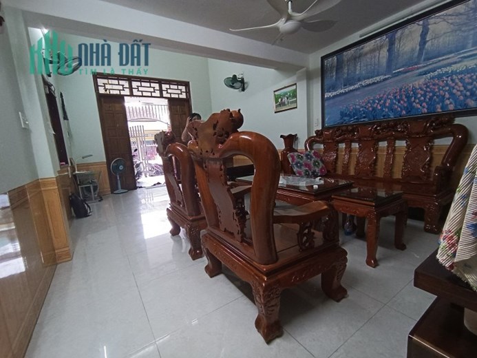♥Nhà kiệt Ô tô đậu Đỗ Thúc Tịnh gần Nguyễn Hữu Thọ, 87m2, kiên cố