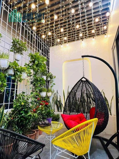 Bán Nhà Ngõ 175 Thịnh Quang 21/24m2 tầng 1 x 5 tầng, từ tầng 2 là 26m2, nhà mới ở ngay nội thất