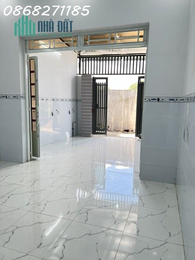 Bán Nhà Hóc Môn, HXH Trần Văn Mười, 50M2, 2 Tầng, SHR, Nhà Mới Ở Ngay, Chỉ Hơn 2 Tỷ.
