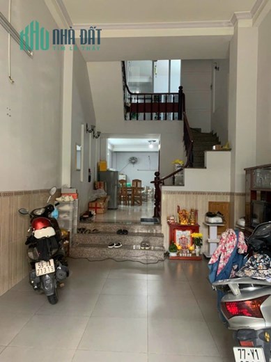 Cho thuê nhà hẻm 7M Tân Hương quận Tân phú 4 x 16 -4T BTCT chỉ 15 triệu TL