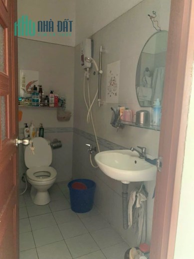 Cho thuê nhà hẻm 7M Tân Hương quận Tân phú 4 x 16 -4T BTCT chỉ 15 triệu TL
