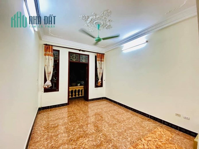 BÁN NHÀ KIM HOA, 41m2x 4T, MT3.5m, Ô TÔ ĐỖ CỔNG, LÔ GÓC, KINH DOANH, CHỈ NHỈNH 5 TỶ