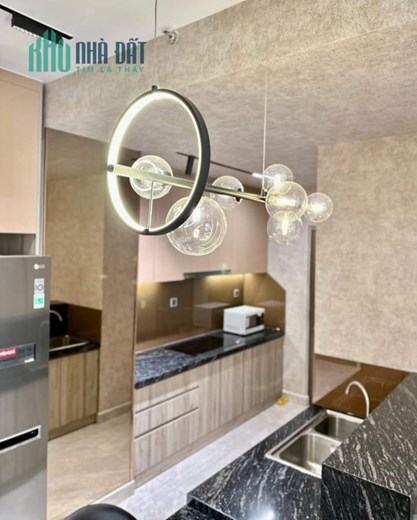 cần bán căn hộ midtown phú mỹ hưng nhà đẹp có ô xe, diện tích 80m2