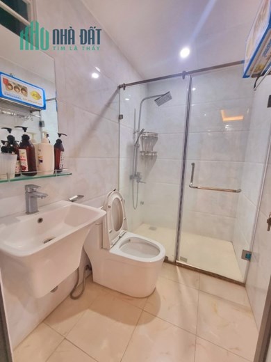Bán nhà Đường Thịnh Quang full nội thất lô góc 35m2 6Tg MT 4,3m chỉ 6,2 tỷ.