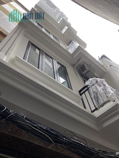 Bán Gấp Nhà phố Hoàng Cầu ôtô thang máy 50m 6Tầng MT 4,1m  hơn 17 tỷ LHCC.