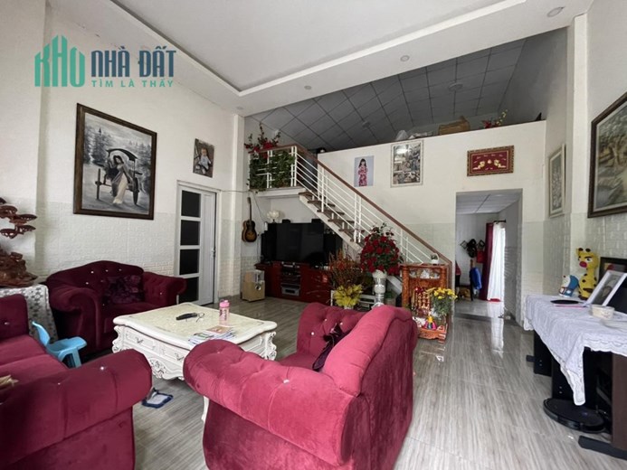 Bán nhà 2 mặt tiền tại đường Đông Tĩnh P8 Đà Lạt