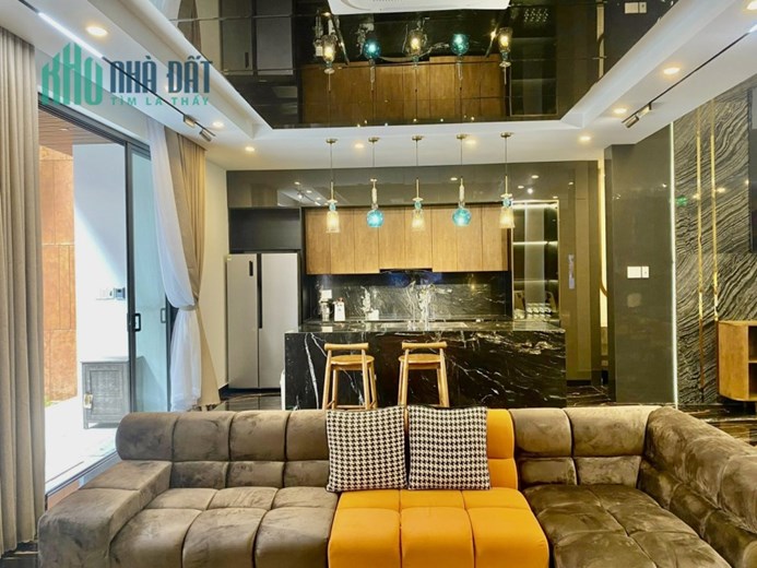 Bán Villa Nam Việt Á - Lê Văn Thủ - Tựa sông kề biển - Dòng tiền 120Tr/T - Giá chỉ 19.x tỷ