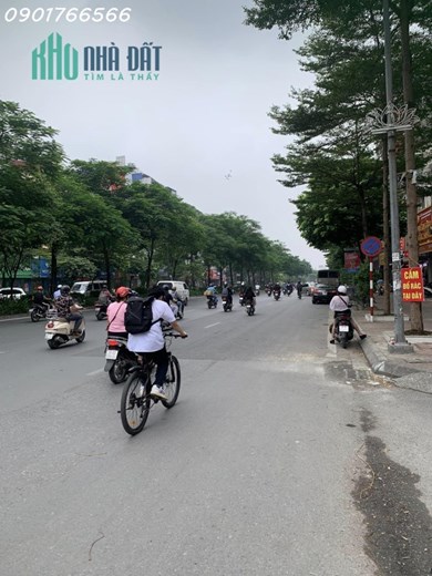 Chính Chủ Gửi Bán! Tòa nhà Mặt Phố Xã Đàn, Quận Đống Đa, 120m x 7T, Giá Hơn 60 tỷ.