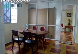 Cho thuê căn hộ chung cư 72/4 Huỳnh Văn Bánh, phường 15, quận Phú Nhuận, TP HCM