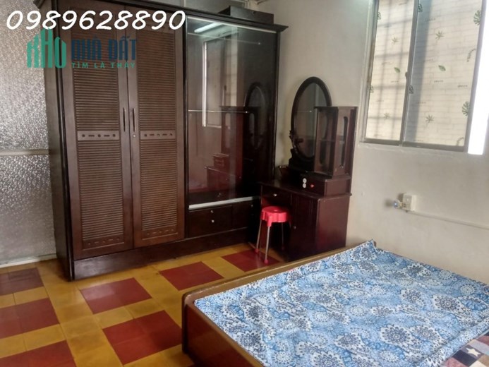 Cho thuê căn hộ chung cư 72/4 Huỳnh Văn Bánh, phường 15, quận Phú Nhuận, TP HCM