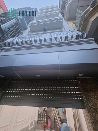 SIÊU ĐẸP NHÀ KHƯƠNG TRUNG 5 TẦNG DT:35M2 GIÁ 4,5 TỶ NGÃ TƯ SỞ QUẬN THANH XUÂN HÀ NỘI .