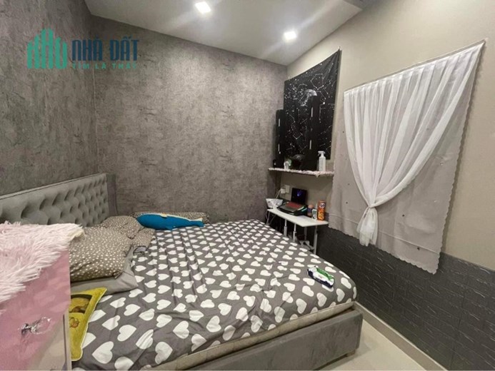 TRUNG TÂM Q7 - GẦN KDC HIM LAM - 3 TẦNG  - CHỈ 6.4 TỶ