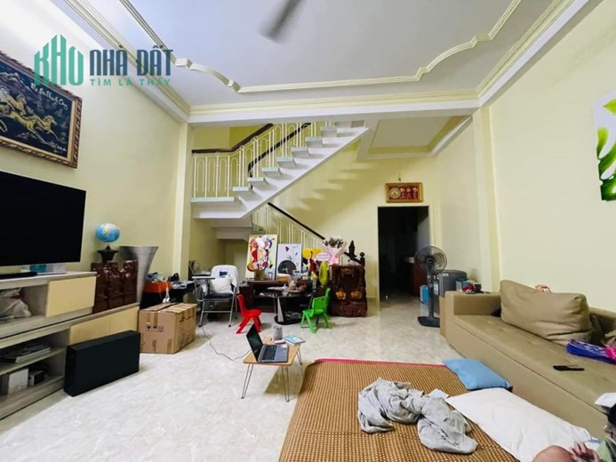 HIẾM NGANG 5M - 10P QUA SBAY - NHỈNH 6 TỶ TL - GẦN MẶT TIỀN - 68m2,2 tầng Đúc BTCT 3PN